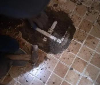 东台卫生间漏水维修公司为您分享下卫生间渗水如何处理及注意事项