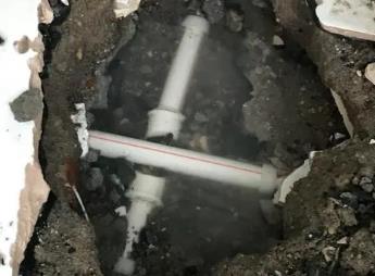 东台阳台漏水维修公司为您分享楼上楼下漏水怎么处理
